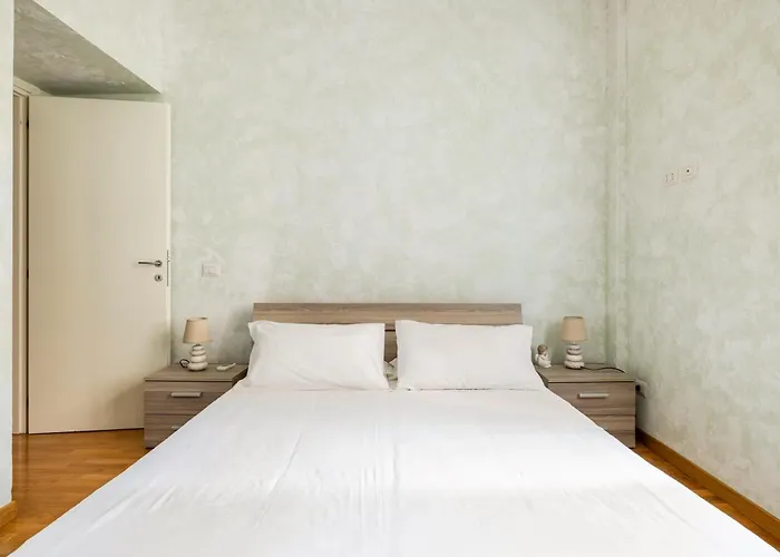 Comfortable Via Appia - B Rome